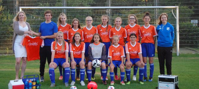 Mädchenfußball: Neues Dress für U17